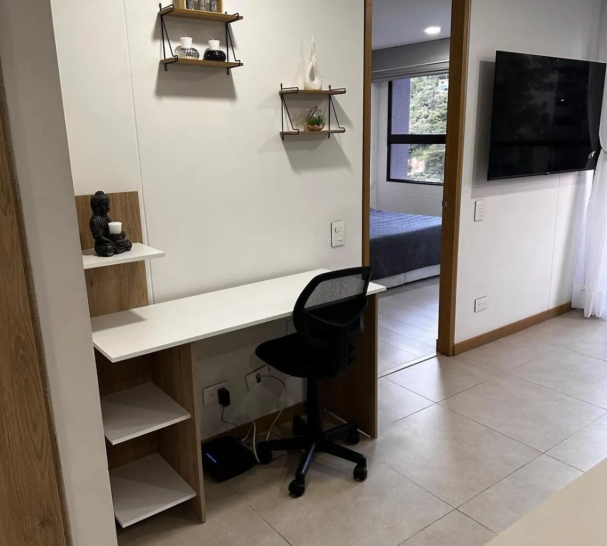 Stylish Mountain View Studios Medellín