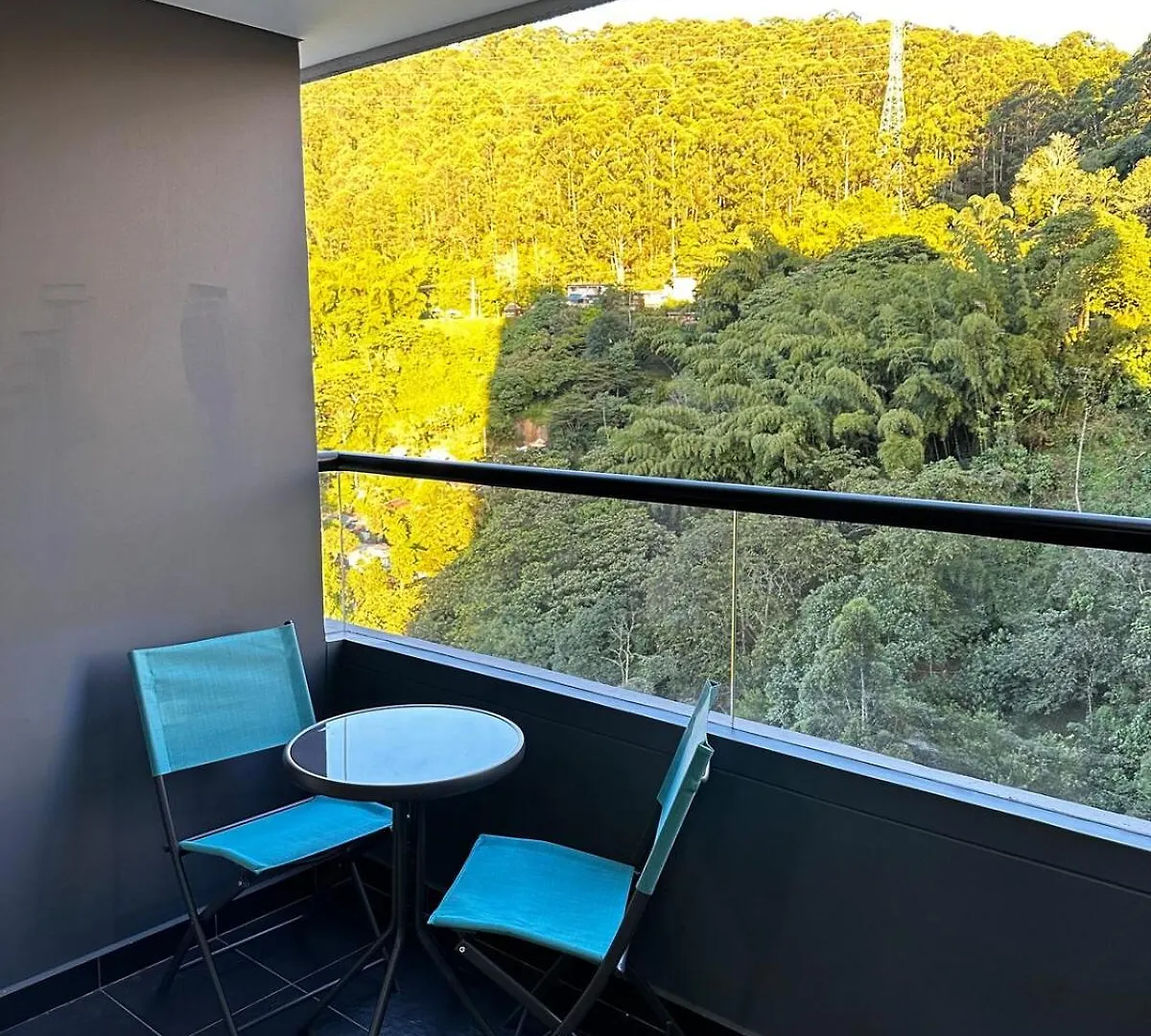 Stylish Mountain View Studios Medellin Apartment